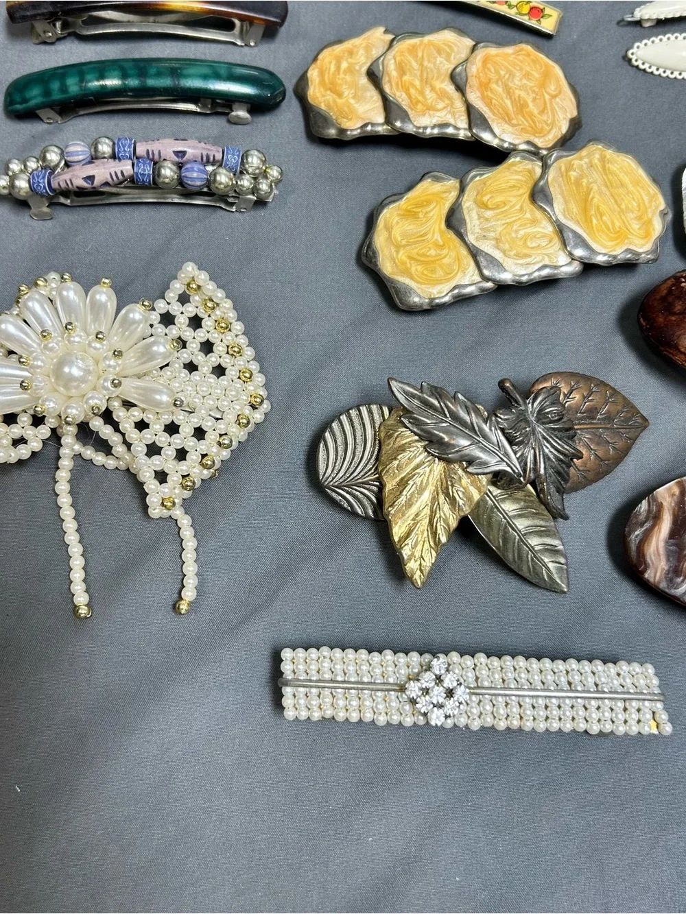 Vintage Lot 22 Barrettes 90s Hair Clips Accessories Velvet Bead Metal Enamel
